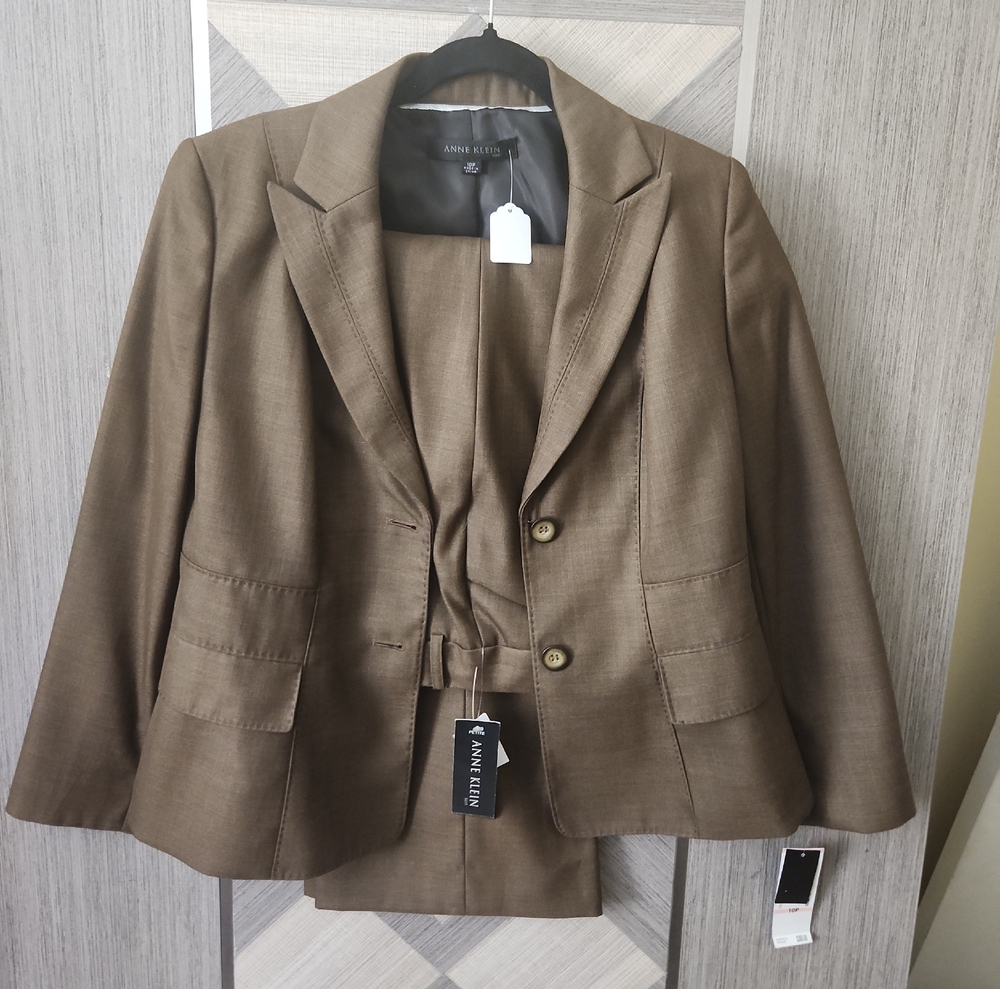 Anne Klein Brown Pantsuit